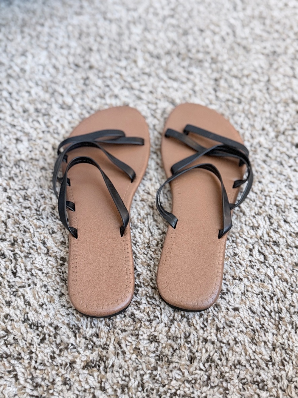 Time and Tru Tan Footbed Black Strappy Flat Sandals